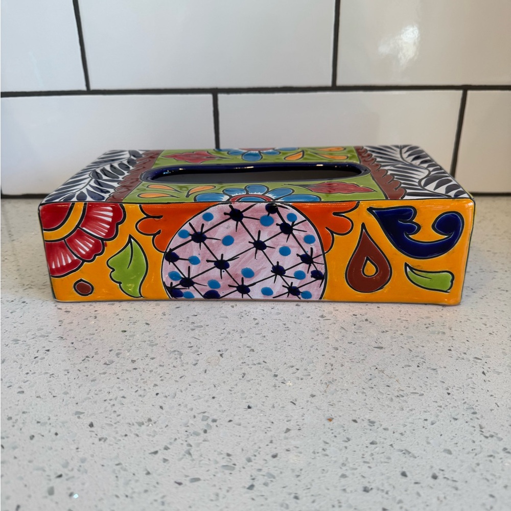 Hand-Painted Mexican Talavera Style Ceramic Tissue Box Cover | EUC